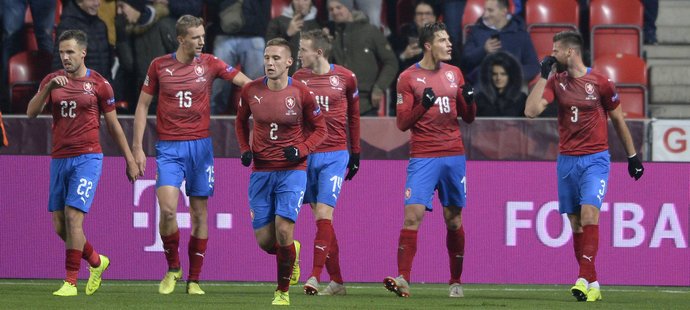 Čeští fotbalisté po vítězství nad Slovenskem také udrželi postavení ve druhém koši pro los kvalifikace EURO 2020
