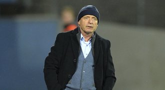 Krmenčík se na reprezentaci těšil, řekl Jarolím. Jankto mu zamotal hlavu