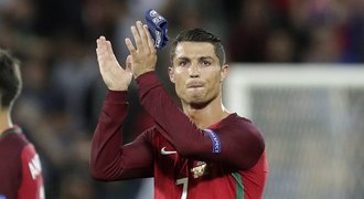 Ubrečený Ronaldo chtěl Islanďany ztrapnit, ale trefil se jen sám do sebe