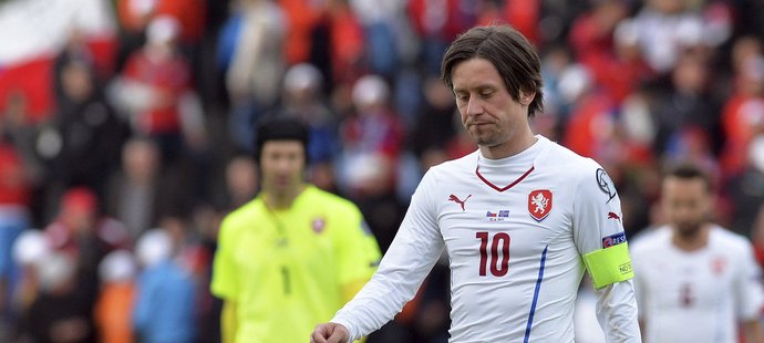 Tomáš Rosický bude národnímu chybět asi i v říjnových zápasech