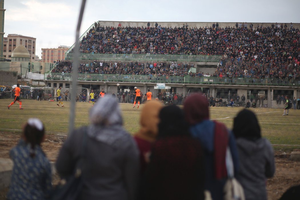 Uprchlíci v Anglii se těší z vlastního MS ve fotbale