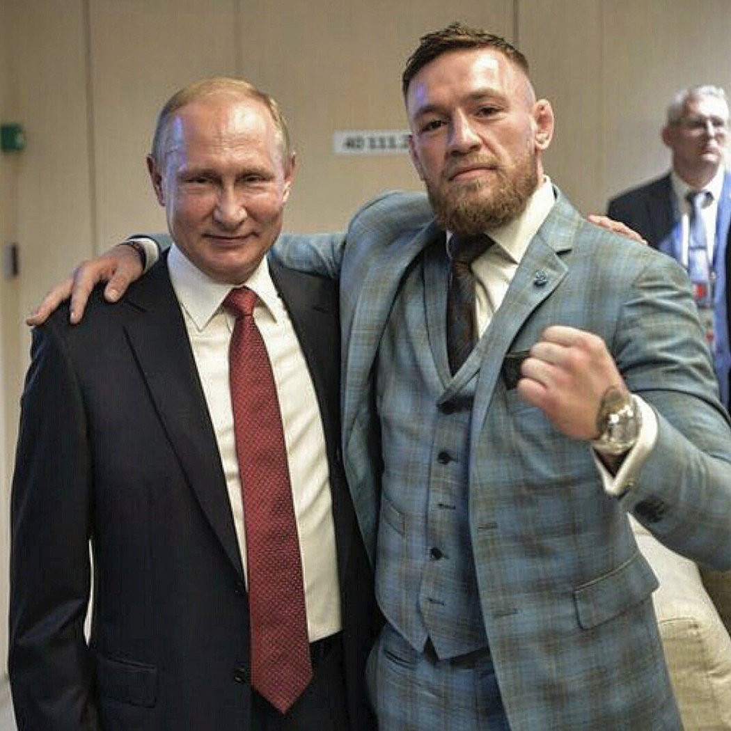 MMA zápasník McGregor a ruský prezident Putin