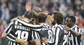 Juventus vyhrál a italskou ligu ve o 9 bodů! Uspěl i AS Řím