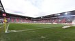 Stadion v Edenu, ve kterém sídlí Slavia a patří čínské společnosti CEFC