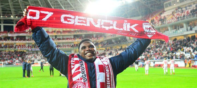 Útočník Samuel Eto&#39;o byl do odvolání vyřazen z prvního týmu Antalyasporu