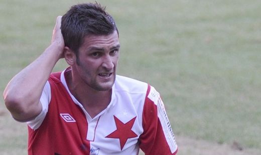Martin Fenin stále marně hledá místo, kde by mohl pokračovat ve fotbalové kariéře Martin Fenin stále marně hledá místo, kde by mohl pokračovat ve fotbalové kariéře