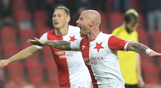 CELÝ SESTŘIH: Slavia - Karviná 3:2. Stoch dal dva góly, soupeř zlobil