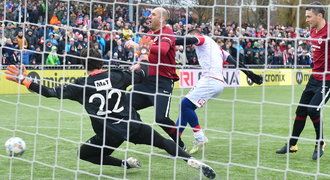 Svátek, ale i ostré derby: karta pro Kollera a Řehákův zkažený konec roku