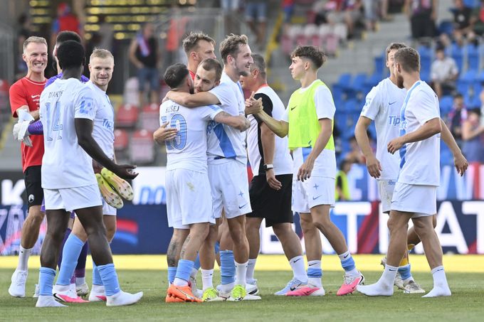 SESTŘIH: Plzeň - Liberec 1:3. Naštvaní fanoušci i Hyského přiznání: Zvolil jsem špatnou sestavu SESTŘIH: Plzeň - Liberec 1:3. Naštvaní fanoušci i Hyského přiznání: Zvolil jsem špatnou sestavu