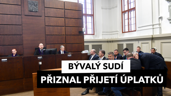 Sudí v Berbrově kauze přiznal vinu, ale... Soudce: Trochu se nám to zvrtává Sudí v Berbrově kauze přiznal vinu, ale... Soudce: Trochu se nám to zvrtává
