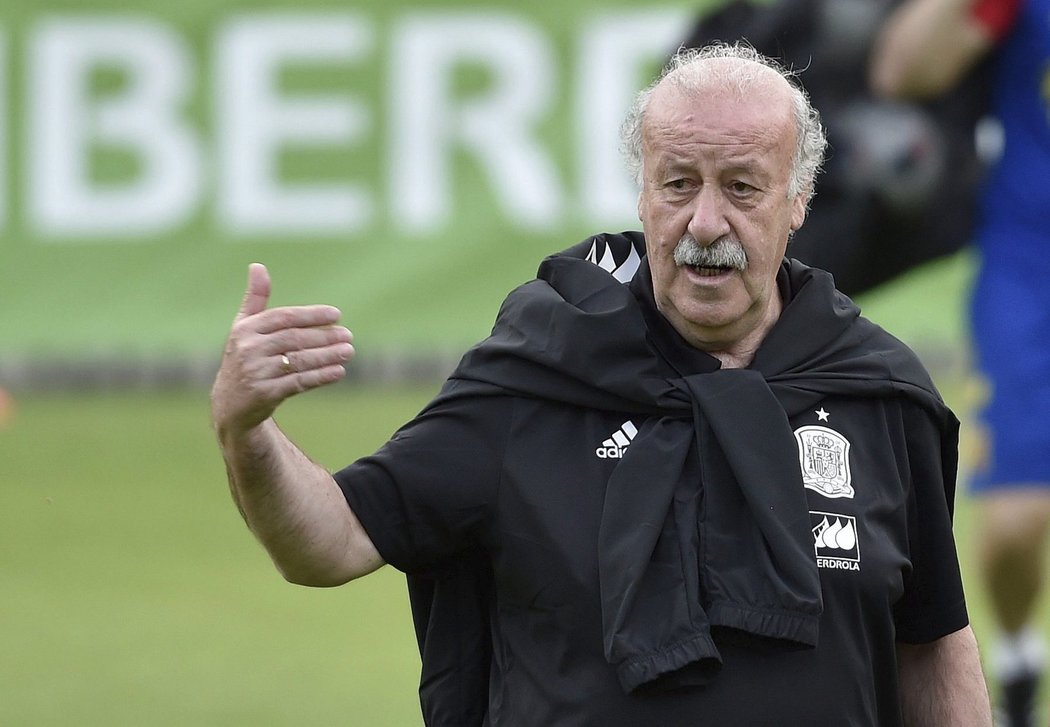 Trenér Španělska Vicente del Bosque při přípravném kempu obhájců titulu na EURO