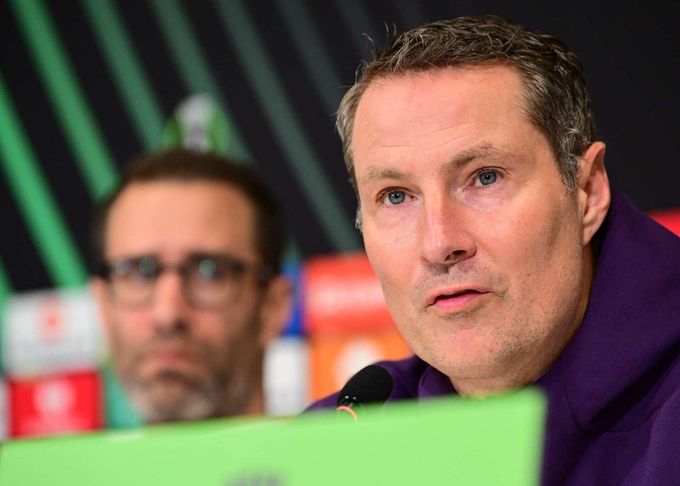 Priske zaujal Rumuny, ocenili jeho výkon na tiskovce. Komentoval i stav zraněných Priske zaujal Rumuny, ocenili jeho výkon na tiskovce. Komentoval i stav zraněných