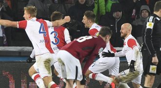 CELÝ SESTŘIH: Sparta - Slavia 3:3. Dramatické derby, hosté srovnali z 0:3