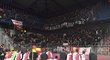 Děkovačka fotbalistů Slavie na Spartě