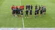 Fotbalisté Sparty při tréninku před zápasem proti Trabzonsporu na prázdné Letné