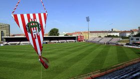 Fotbalový stadion na pražském Žižkově čeká v roce 2017 rekonstrukce.