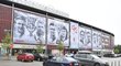 Stadion Slavie v Edenu zdobí portréty klubových legend včetně Milana Škody