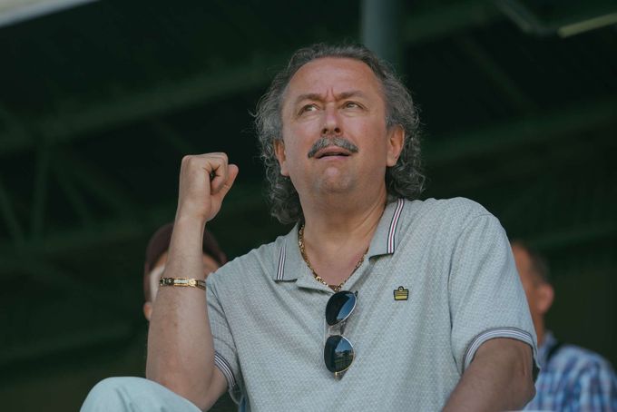 Seriál Štěstíčku naproti: kde se natáčelo a proč v něm zůstal Ivan a ne Roman Seriál Štěstíčku naproti: kde se natáčelo a proč v něm zůstal Ivan a ne Roman