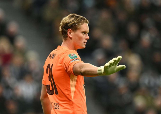 Kinský chytal podruhé v sezoně: pozdě vyběhl, Spurs v poháru končí. Krejčí u přestřelky Kinský chytal podruhé v sezoně: pozdě vyběhl, Spurs v poháru končí. Krejčí u přestřelky