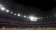 Nový stadion Tottenhamu zaplnili fanoušci kvůli utkání legend