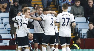 SESTŘIHY: Tottenham stahuje vedoucí Leicester, City znovu ztratilo