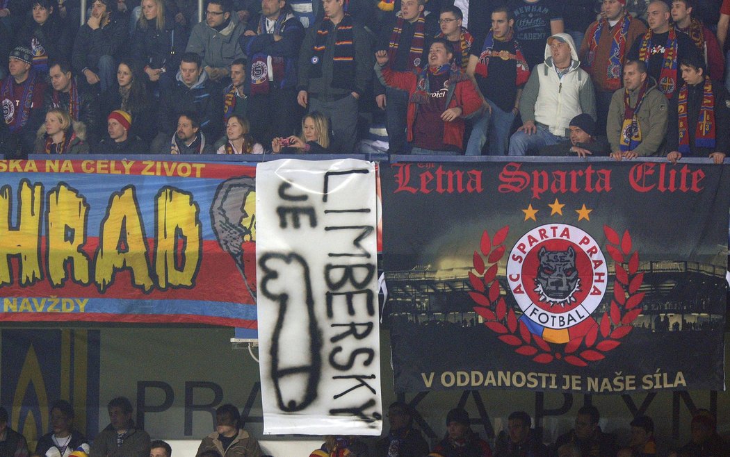 Sparta - Plzeň (březen 2013). A znovu Limberský přirovnávaný na Letné k mužskému přirození.