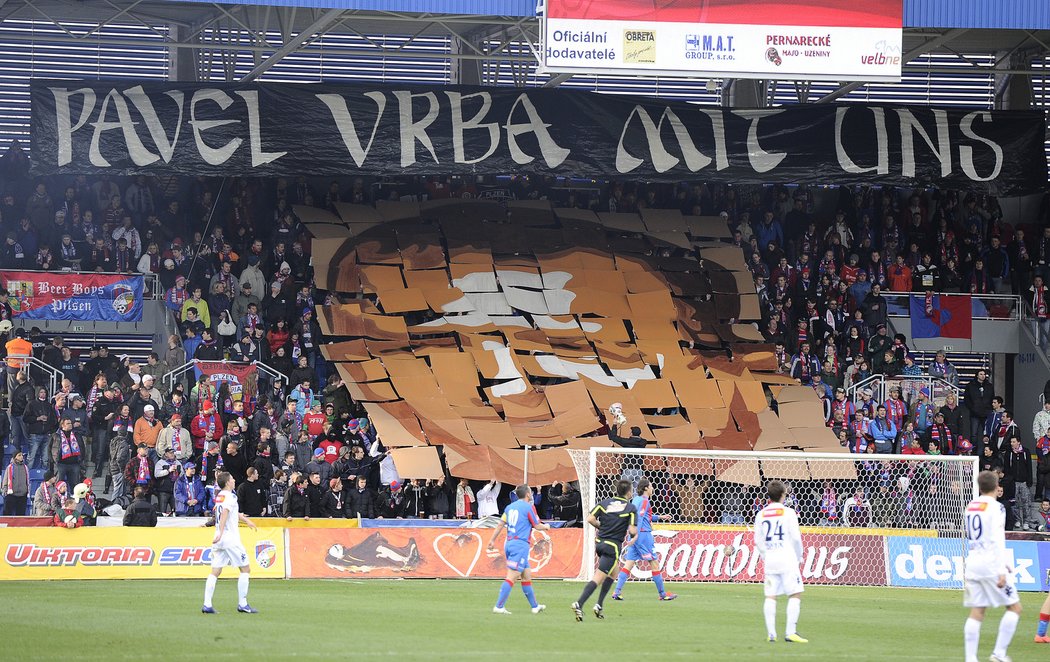 2012. Plzeň - Slovácko. Trenér Pavel Vrba byl pro plzeňské fanoušky bohem.