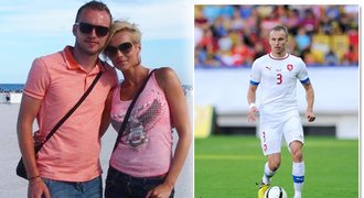 Fotbalista Kadlec svoji sexbombu hýčká: Mašlíkovou vzal do Miami!