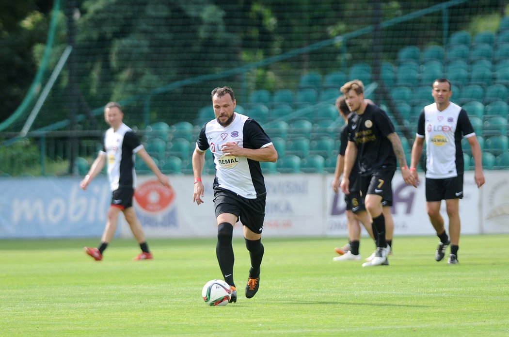 2016. Tomáš Ujfaluši při Memoriálu Lukáše Přibyla na stadionu Bohemians.