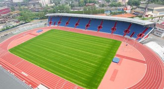 FOTO: Sem půjde hrát Baník! Ve Vítkovicích ukázali opravený stadion