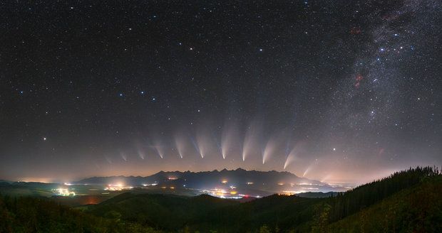 Neuvěřitelná podívaná. Fotografové z Česka a Slovenska zaujali v NASA, snímek komety je fotkou dne
