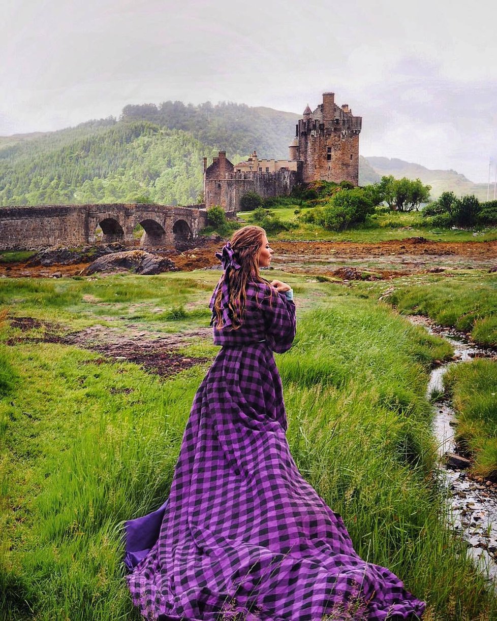 Eilean Dolen Castle, Anglie