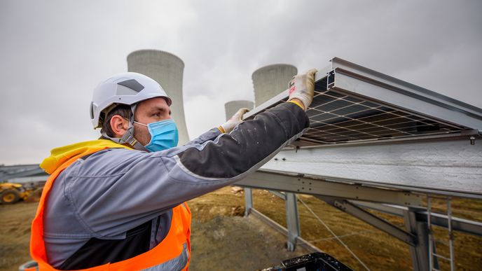 Nejvíce loni rostly mzdy zaměstnancům v energetice