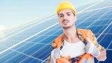 Fotovoltaické oblečení: Hloupost, nebo pecková vymoženost?