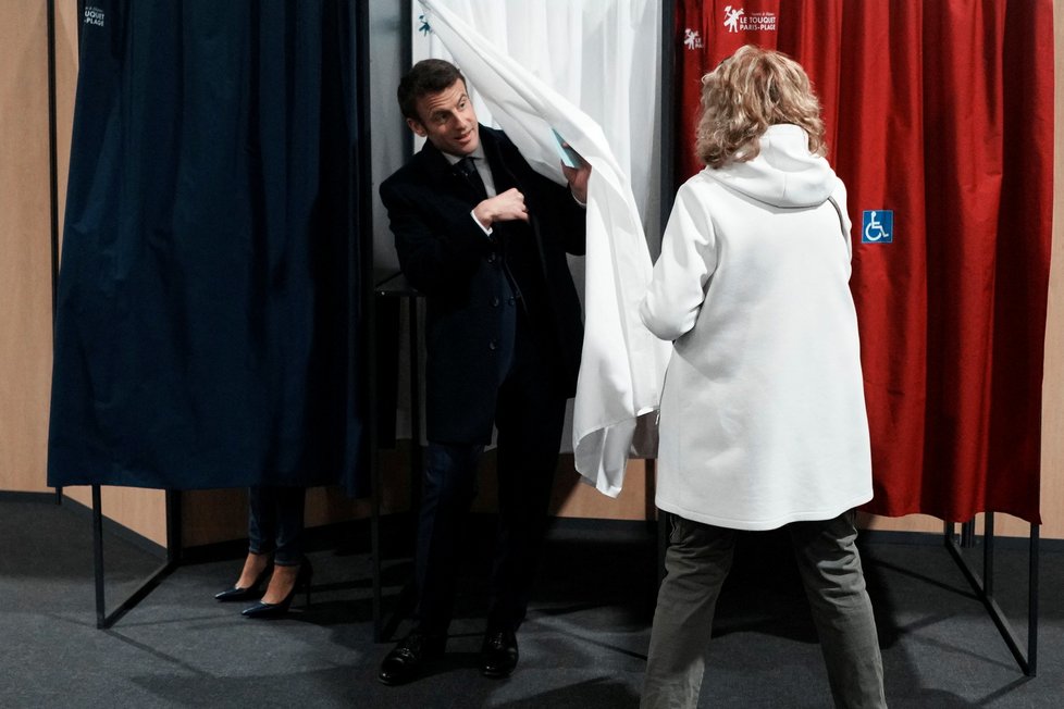 Prezidentské volby ve Francii: První kolo, (10.04.2022).