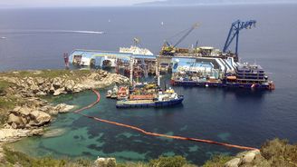 Kapitán ze ztroskotané lodi Costa Concordia definitivně míří do vězení na 16 let