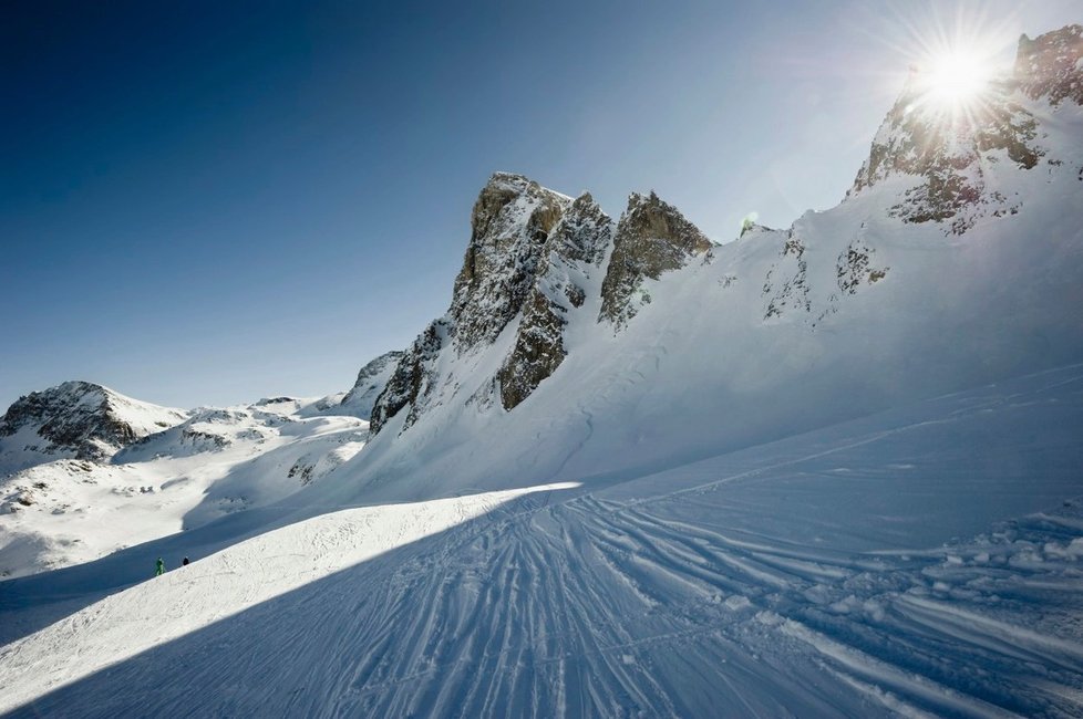 Oblast Val d&#39;Isère ve francouzských Alpách 