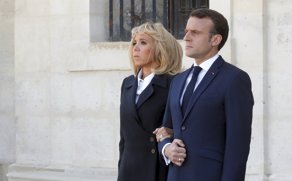 Francouzský prezident Emmanuel Macron s manželkou Brigitte.