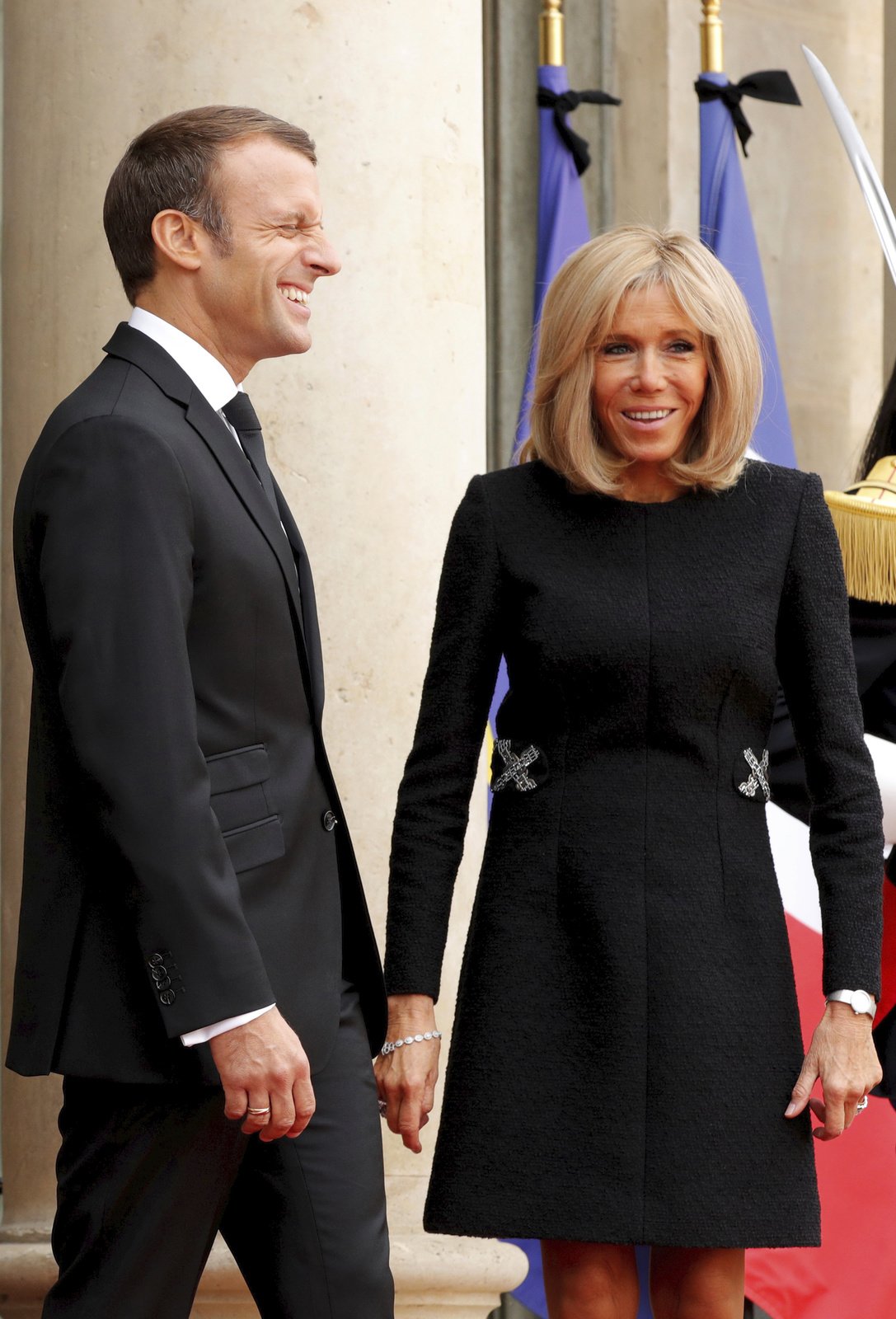 Prezident Emmanuel Macron s manželkou Brigitte.