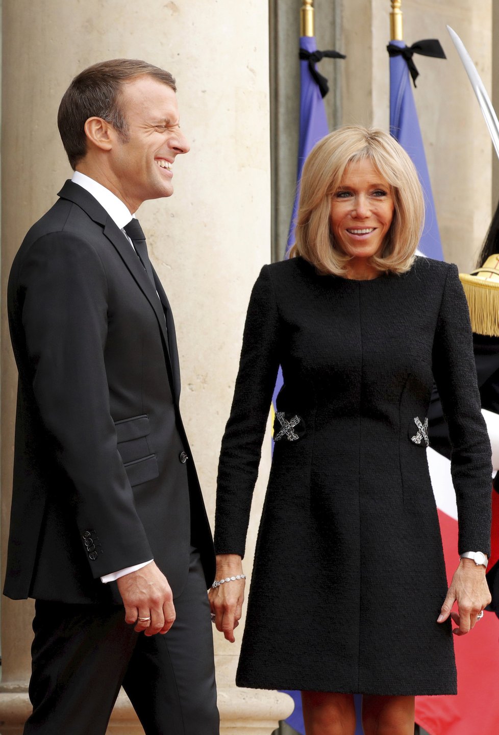 Prezident Emmanuel Macron s manželkou Brigitte.