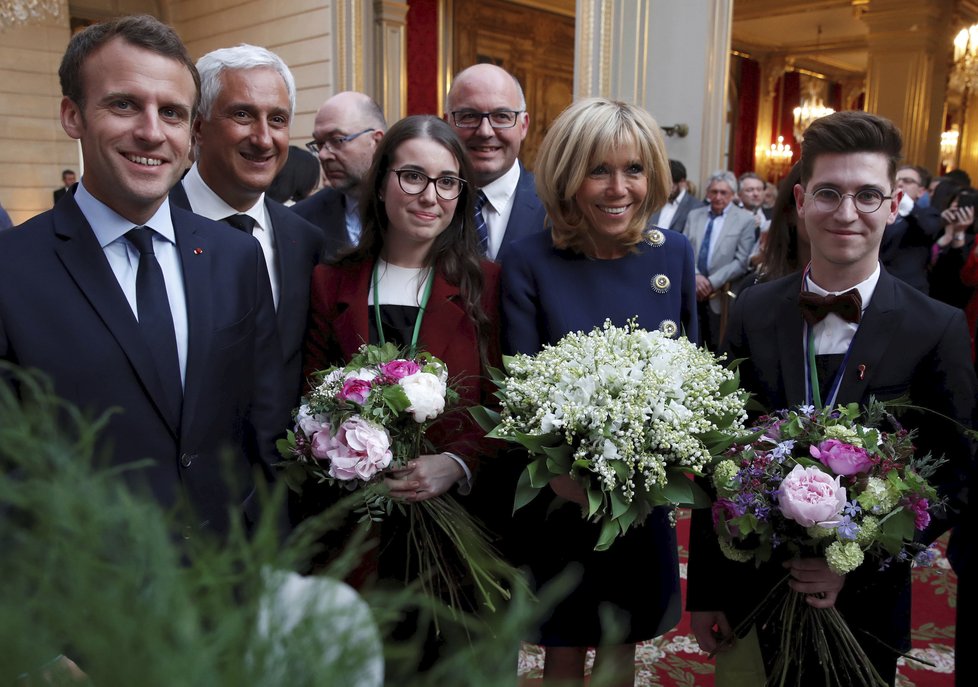 První dáma Francie Brigitte s manželem, prezidentem Emmanuelem Macronem.