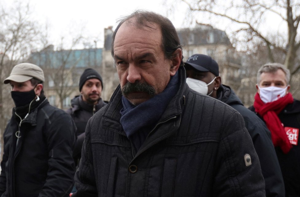 Ulice francouzských měst zaplnily demonstrace za růst mezd a důchodů (27. 1. 2022).