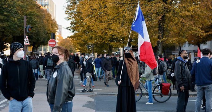 Demonstrace ve Francii (31. 10. 2026)