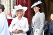 Charlesova manželka Camilla a Samantha Cameron, žena britského premiéra, při oslavách 70. výročí Dne D