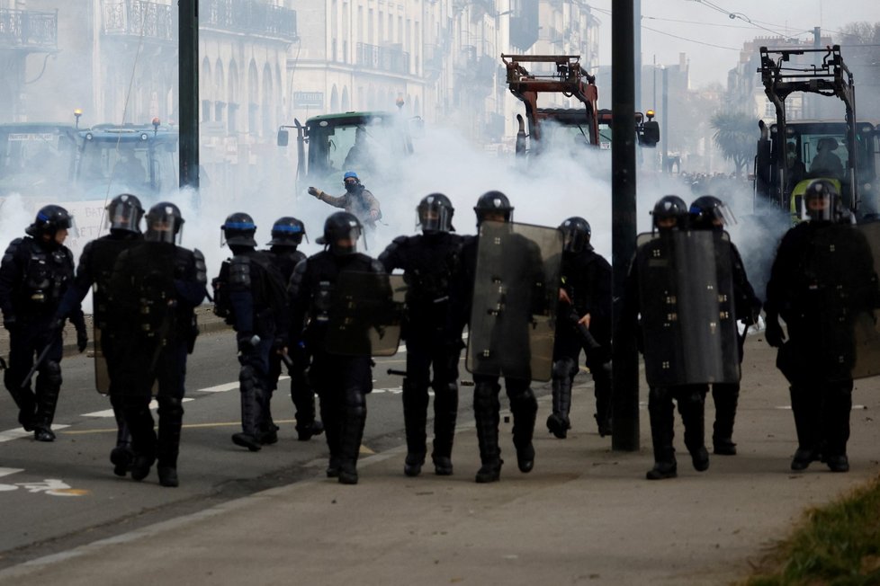 Demonstrace proti důchodové reformě ve Francii (28.3.2023)