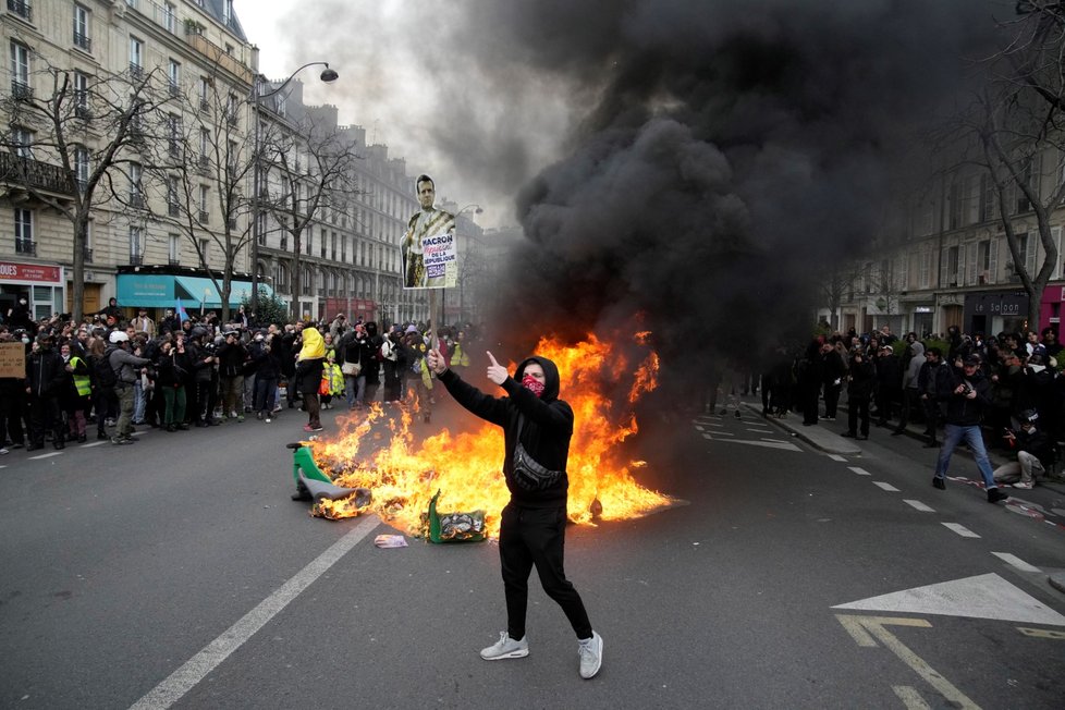 Demonstrace proti důchodové reformě ve Francii (28.3.2023)