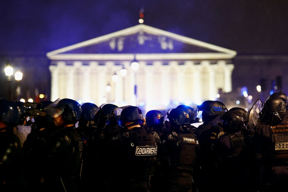 Střety policie s demonstranty kvůli důchodové reformě ve Francii (březen 2023)