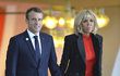 Francouzský prezident Emmanuel Macron s manželkou Brigitte v Jerevanu, (11.10.2018). Francouzský prezident Emmanuel Macron s manželkou Brigitte v Jerevanu, (11.10.2018).