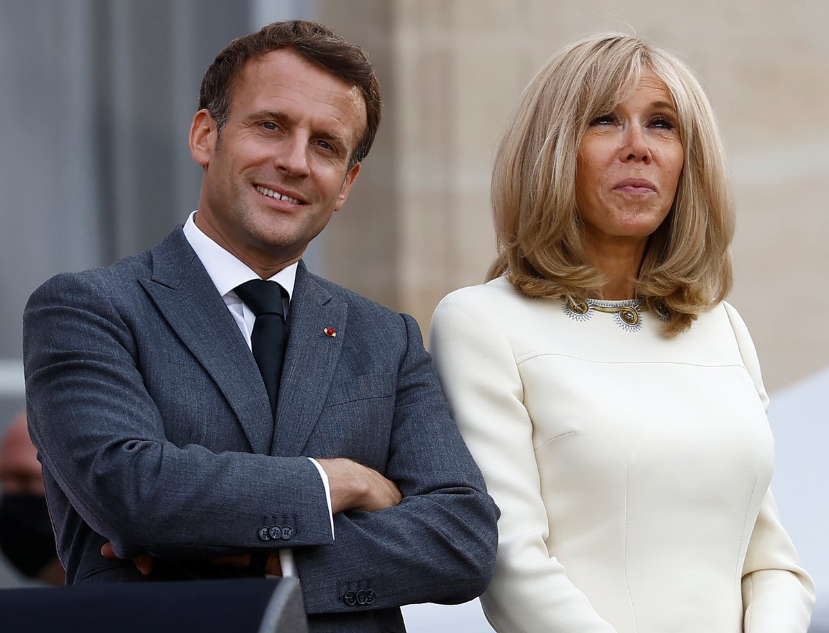 Francouzský prezident Emmanuel Macron s manželkou Brigitte.