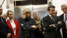 Francouzský prezident Emmanuel Macron s manželkou Brigitte.
